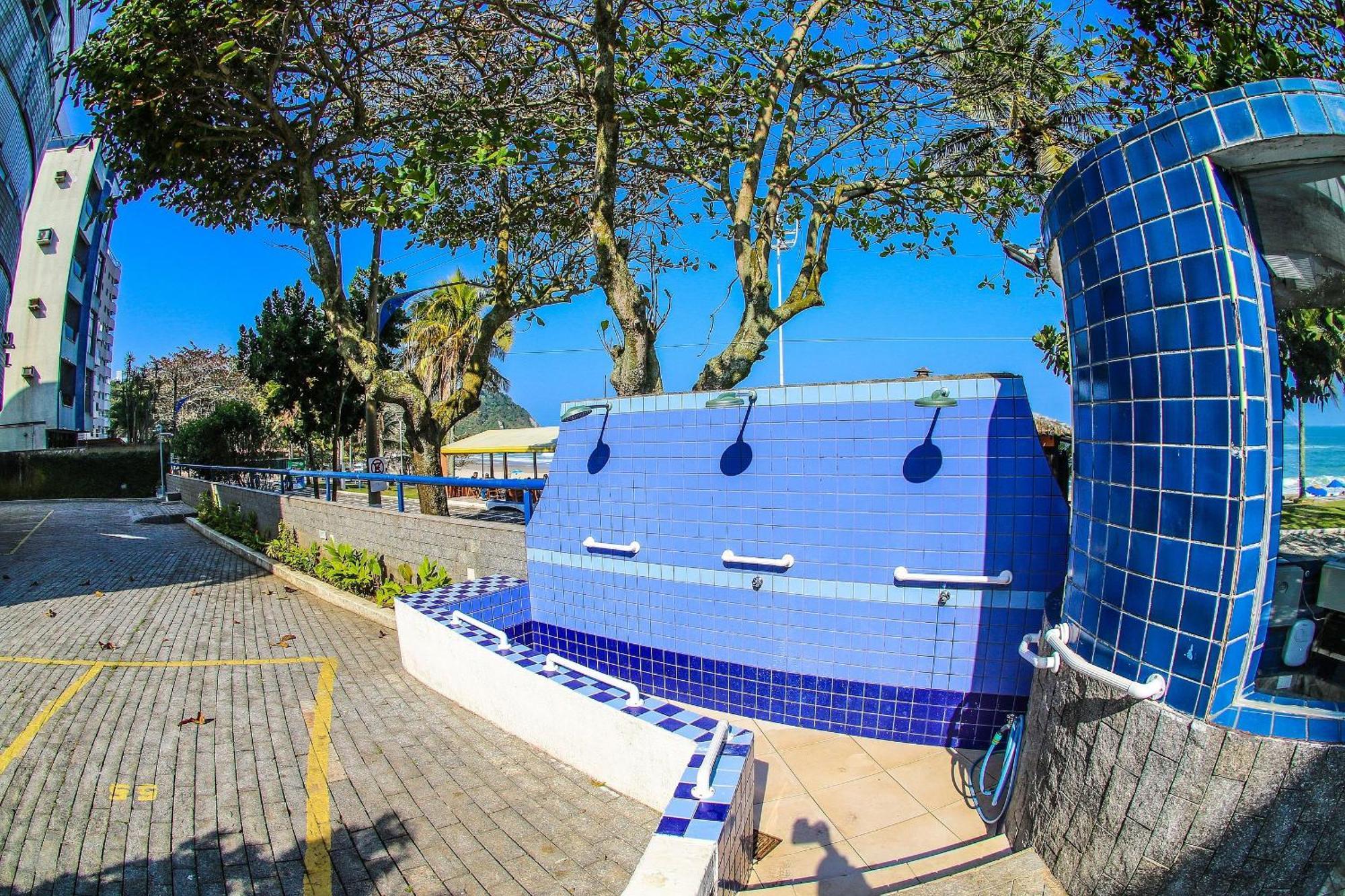 Vista Linda: Beachfront In With Sea View Apartment *
