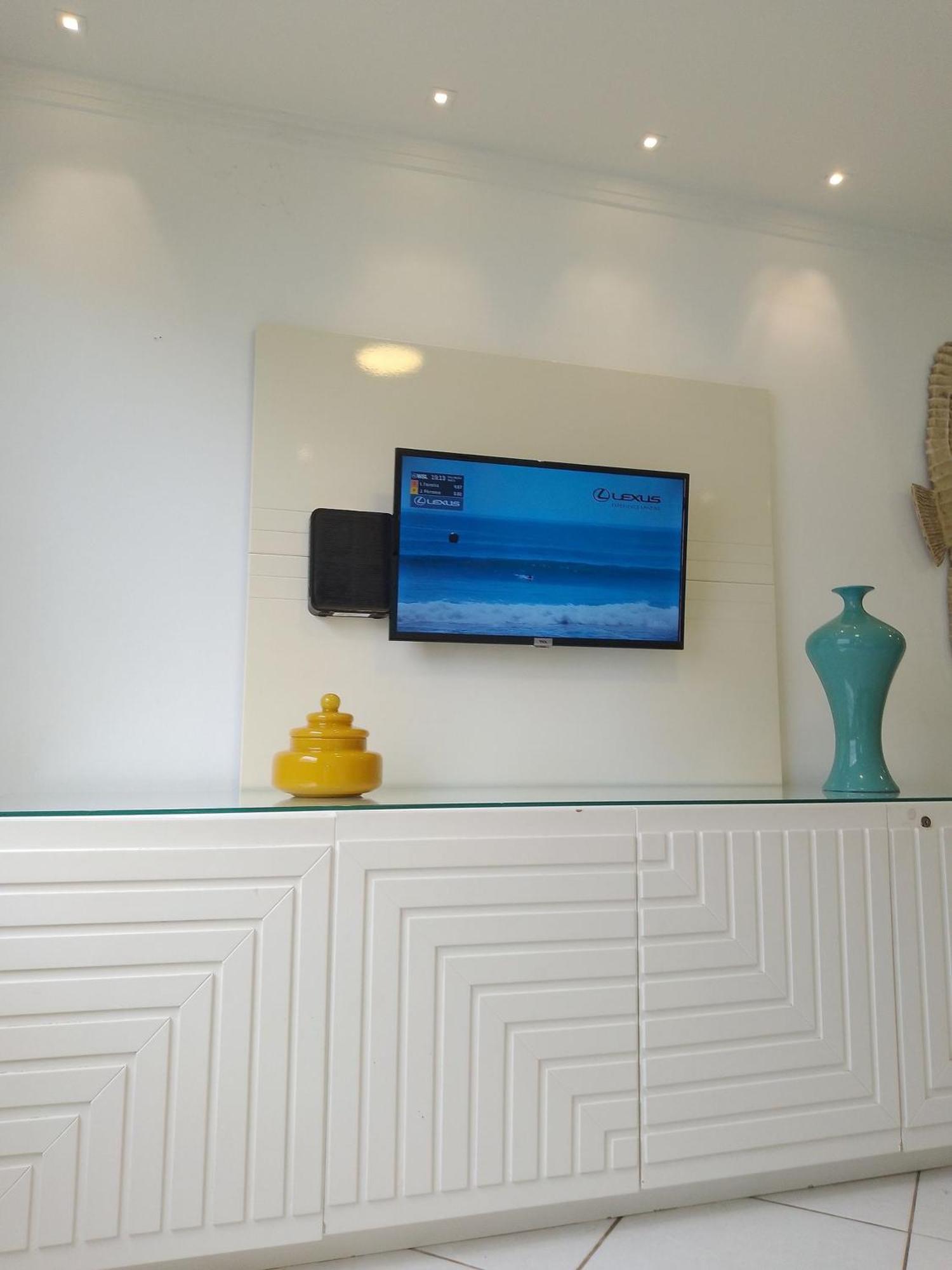Vista Linda: Beachfront In With Sea View * Guaruja